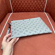 LV Pochette To Go Monogram Shadow Gray M14914 - 30x21.5x1cm - 6