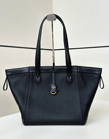 Fendi Origami Medium Black Leather Bag That Can Be Transformed - 27x27x16.5cm