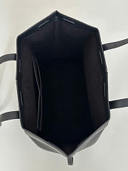 Fendi Origami Medium Black Leather Bag That Can Be Transformed - 27x27x16.5cm - 6