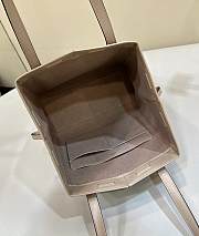 Fendi Origami Medium Dove Gray Leather Bag That Can Be Transformed - 27x27x16.5cm - 5