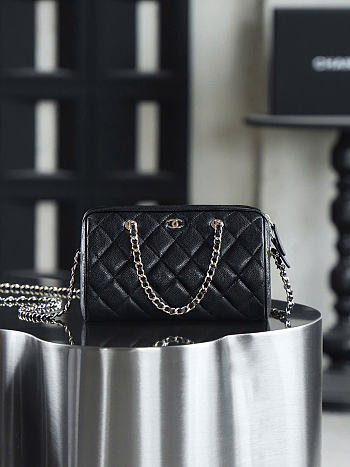 Chanel Classic Clutch With Chain Shiny Grained Calfskin Gold Tone Metal Black - 18.5x11.5x11cm