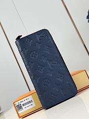 LV Zippy Wallet Horizontal Monogram Shadow M14847 - 21x2.5x10cm - 1