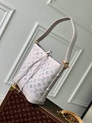 LV Flore Mahina Leather Brume Gray M12496 - 28x27x10cm - 6