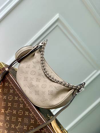 LV Baia PM Mahina Galet Gray M22820 - 26x17x7.5cm