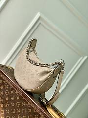 LV Baia PM Mahina Galet Gray M22820 - 26x17x7.5cm - 3