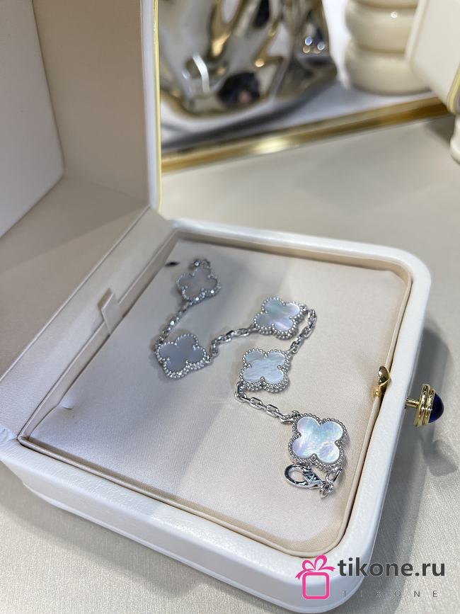 VCA Vintage Alhambra Bracelet 5 Motifs 18K White Gold White - 1