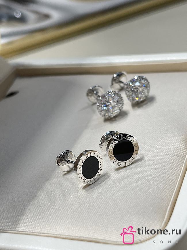 Bvlgari White Gold Earring with Black  - 1