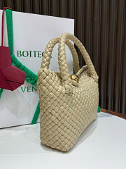 Bottega Veneta Small Tosca Light Beige - 20x16.5x7cm - 6