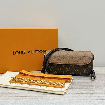 LV Wallet On Chain Ivy Monogram Reverse M26587 - 23.5x12x4.3cm