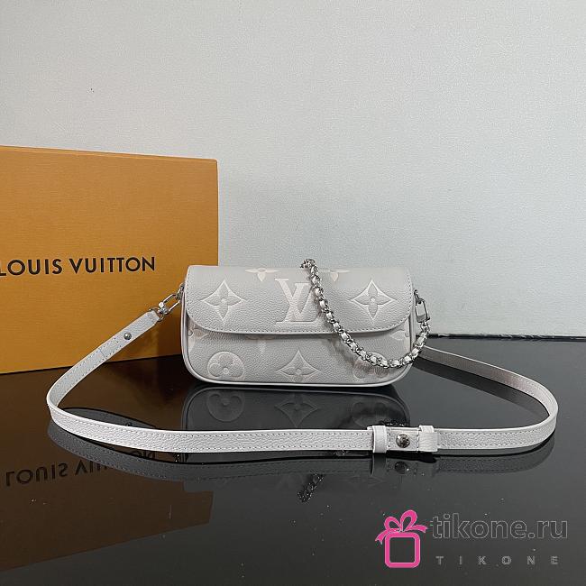 LV Wallet On Chain Ivy Bicolor Monogram Empreinte Leather Gray M14225 - 23.5x12x4.3cm - 1