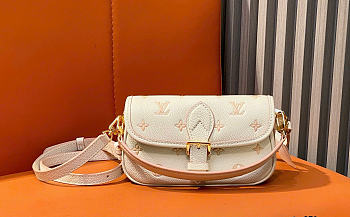 LV Nano Diane Monogram Empreinte Leather Eden M13642 - 21x12x3cm 