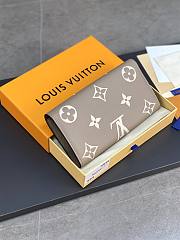 LV Sarah Wallet Bicolor Monogram Empreinte Leather M81049 - 19x10.5x2cm - 2