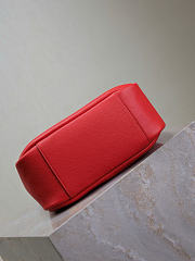 YSL Le 5 A 7 Supple Small In Grained Leather Red - 23x22x8.5cm - 2