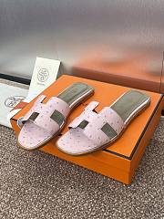 Hermes Oran Sandals Ostrich Leather In Light Pink - 3