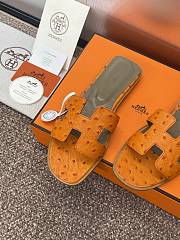 Hermes Oran Sandals Ostrich Leather In Orange - 3