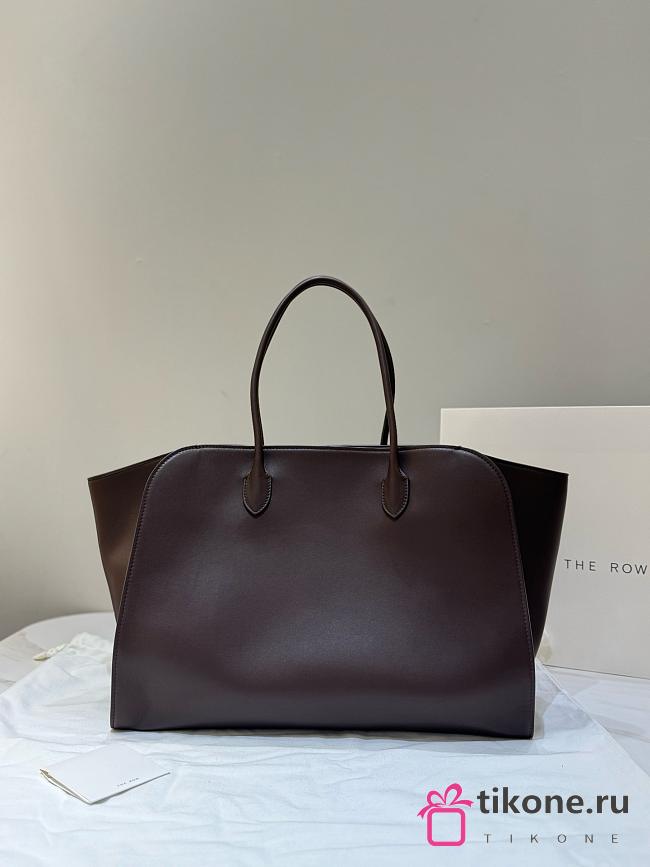 The Row Marlo 17 Bag in Leather Coffee - 43x30.5x16cm - 1