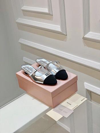 Miumiu Mary Jane Metallic Leather Mules In Silver