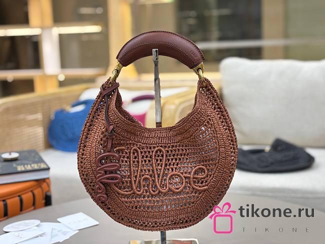Chloe Summer Banana Hobo Bag in Raffia Brown - 36x21.5x2cm - 1