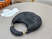 Chloe Summer Banana Hobo Bag in Raffia Black - 36x21.5x2cm - 4