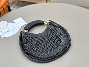 Chloe Summer Banana Hobo Bag in Raffia Black - 36x21.5x2cm - 3