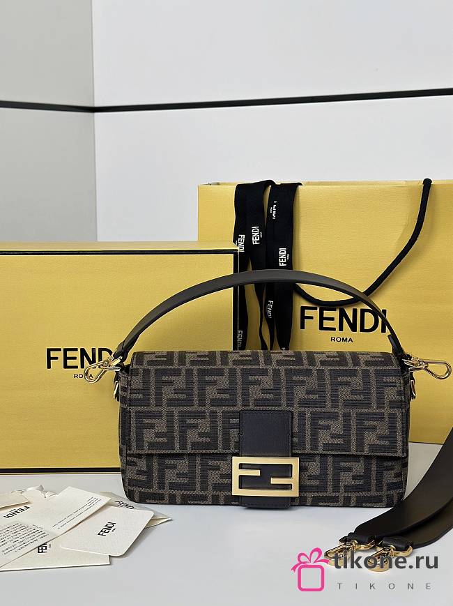 Fendi Baguette Brown FF Jacquard Fabric Bag Gold Hardware - 27x15x6cm - 1