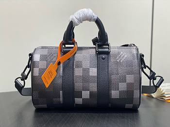 LV Keepall Bandouliere 25 D16 Damoflage Black M14919 - 25x15x11cm