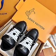 LV Run Away Maxi Sneaker 1AHSS1 Black - 6