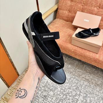 Miumiu Gymnasium Flip-Flops Black