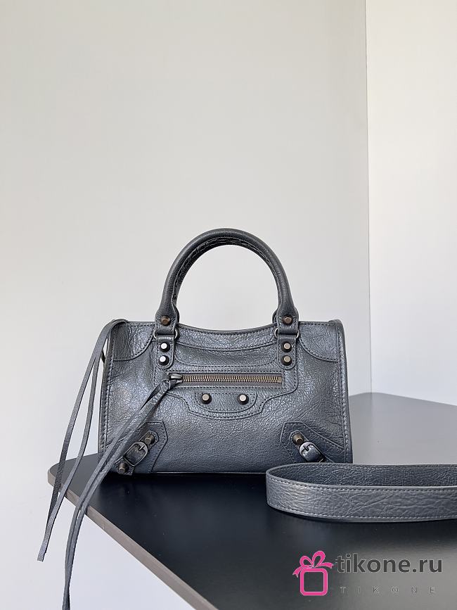 Balenciaga Le City Bag Mini in Gray Arena Lambskin - 23.8x16x6.3cm - 1