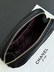 Chanel Caviar Quilted Small Curvy Pouch Cosmetic Case Black - 15.5×10×4cm - 5