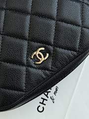 Chanel Caviar Quilted Small Curvy Pouch Cosmetic Case Black - 15.5×10×4cm - 3