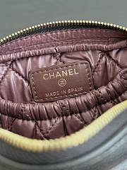 Chanel Caviar Quilted Small Curvy Pouch Cosmetic Case Black - 15.5×10×4cm - 2