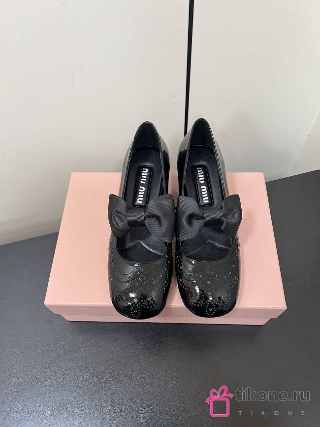 Miumiu Patent Leather Pumps With Bow Black 4cm - 1