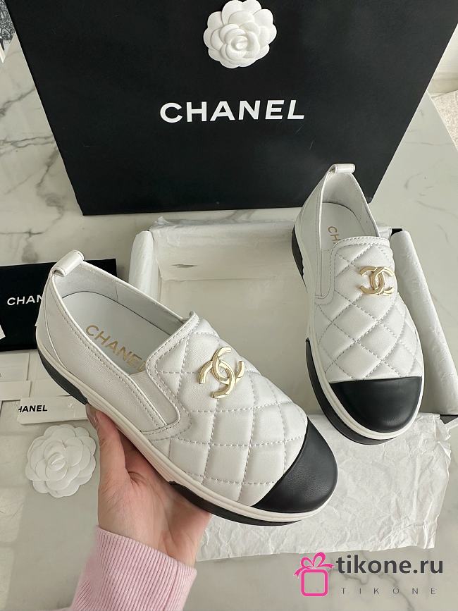 Chanel Quilted Logo Slip On Espadrille Sneakers White - 1