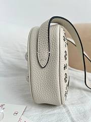 Valentino Garavani Nellcote Grained Calfskin Shoulder Bag White - 23x16x6cm - 5