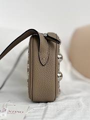 Valentino Garavani Nellcote Grained Calfskin Shoulder Bag Gray Elephent - 23x16x6cm - 4