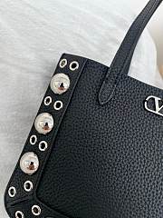 Valentino Garavani Nellcote Mini Grained Calfskin Shopping Bag Black - 21x16x5cm - 5