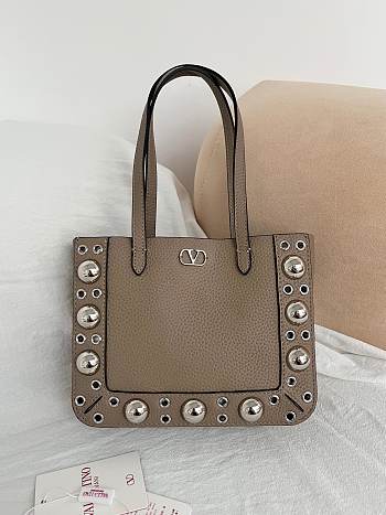 Valentino Garavani Nellcote Mini Grained Calfskin Shopping Bag Gray Elephant - 21x16x5cm