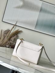 LV Twist MM Slim Other Leathers Quartz M14341 - 23x16x8cm - 3