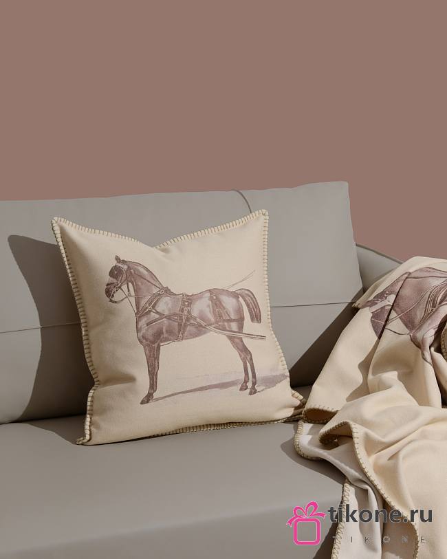 Hermes Cheval d'Attelage Pillow 18536 - 1
