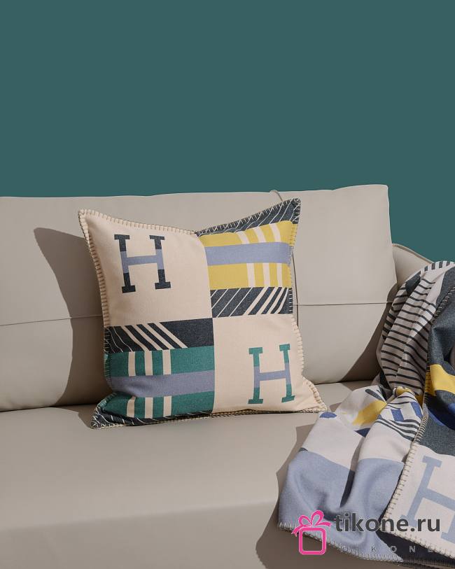 Hermes Avalon Jump'H Pillow 18540	 - 1