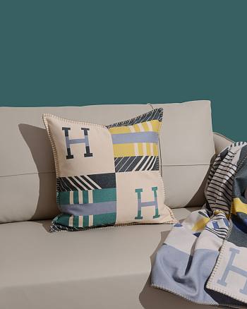 Hermes Avalon Jump'H Pillow 18540	