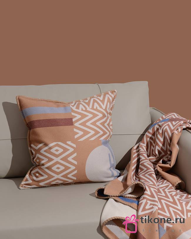 Hermes Enigmatic Pillow 18544 - 1