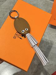 Hermes Poulpe Key Ring Cognac/White - 4