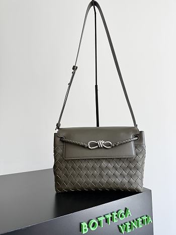 Bottega Veneta Small Andiamo Messenger Khaki - 29x20x13cm