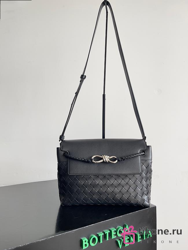Bottega Veneta Small Andiamo Messenger Black - 29x20x13cm - 1