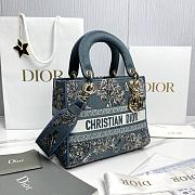 Dioriviera Medium Lady D-Lite Bag Celestial Blue and White Toile de Jouy Palms Embroidery - 24x20x11cm - 5