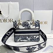Dioriviera Medium Lady D-Lite Bag White and Blue Toile de Jouy Palms Embroidery - 24x20x11cm - 2