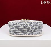 Medium 30 Montaigne Satchel Bag Blue Dior Oblique Chambray with Raffia Effect and Light Biscuit Smooth Calfskin - 24x17x9cm - 4