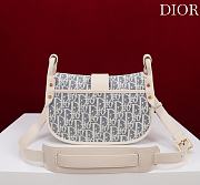 Medium 30 Montaigne Satchel Bag Blue Dior Oblique Chambray with Raffia Effect and Light Biscuit Smooth Calfskin - 24x17x9cm - 3